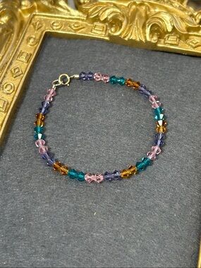 Dainty Multicolor Crystal Beaded Bracelet - Elegant Women's Jewelry